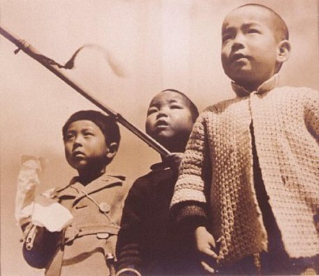 石津良介《こども（冬のアルバム 作品11）》.jpg